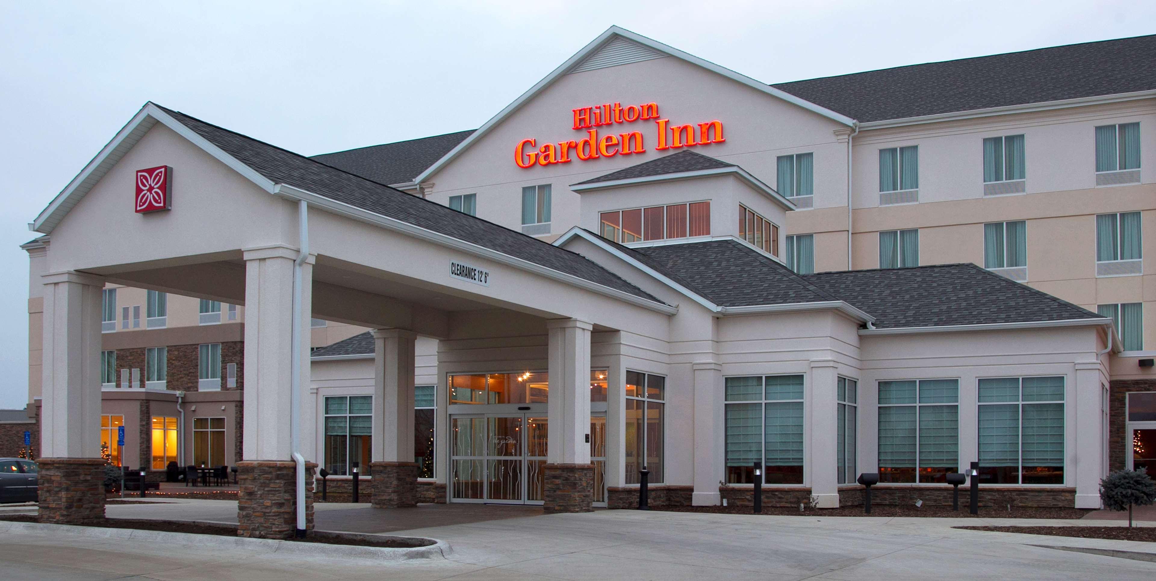 Hilton Garden Inn Cedar Falls Conference Center Esterno foto