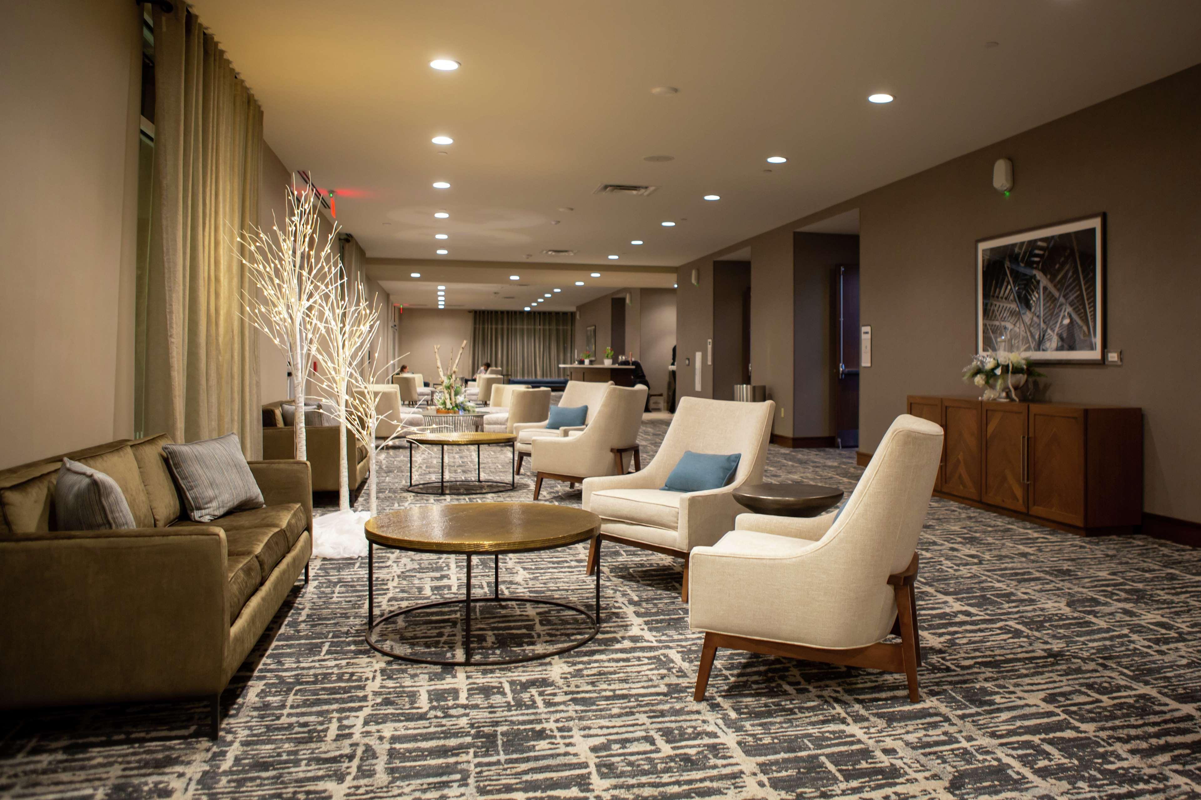 Hilton Garden Inn Cedar Falls Conference Center Esterno foto