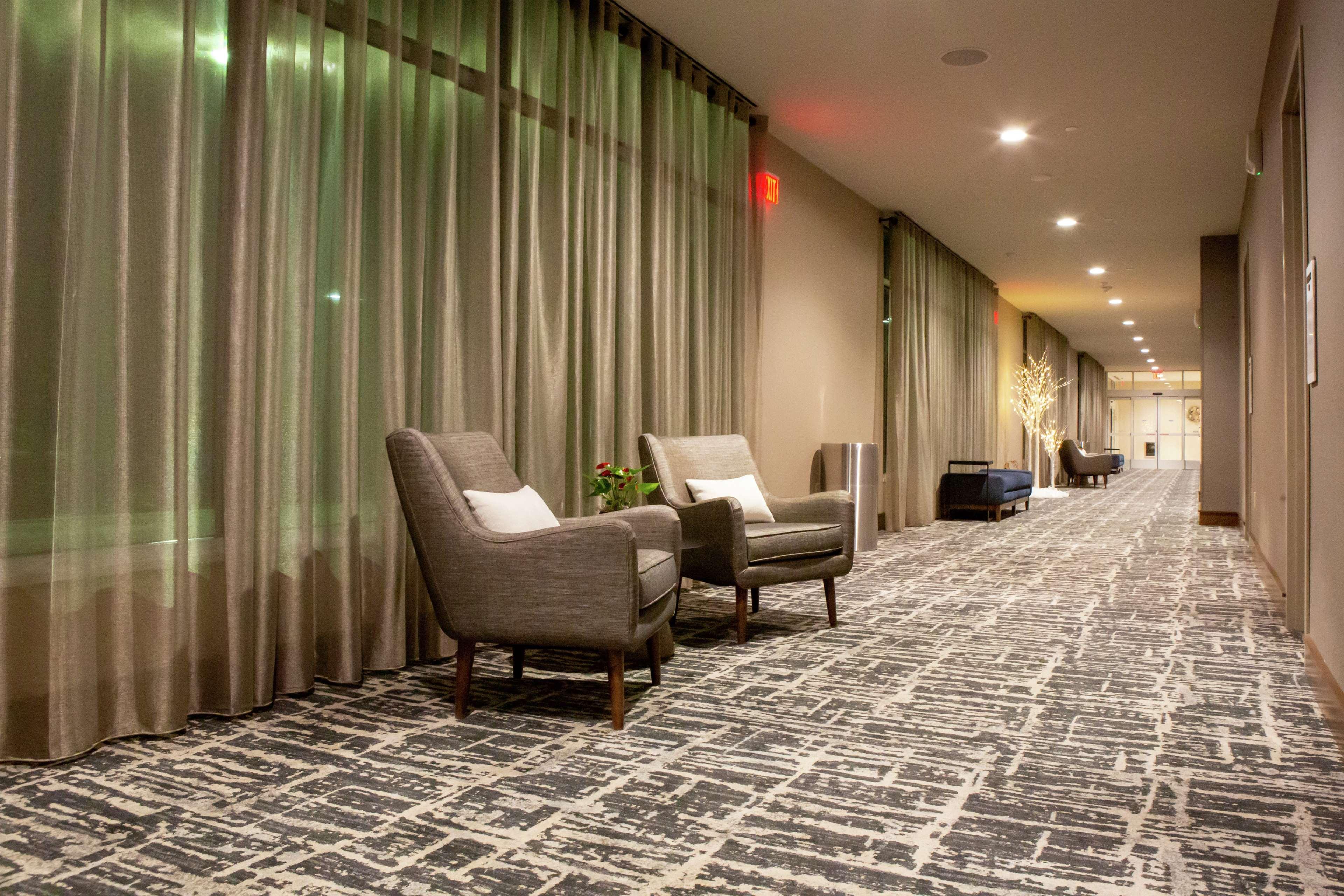 Hilton Garden Inn Cedar Falls Conference Center Esterno foto
