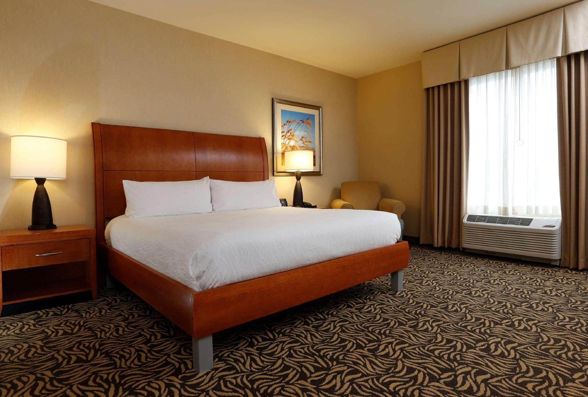 Hilton Garden Inn Cedar Falls Conference Center Esterno foto